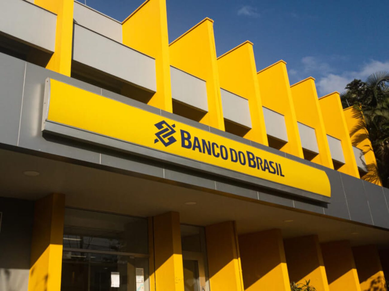 tjmt-condena-banco-do-brasil-por-reter-salario-integral-de-cliente-para-quitar-divida